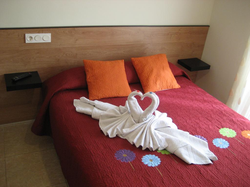 Hostal Huespedes Toledo Madrid Szoba fotó